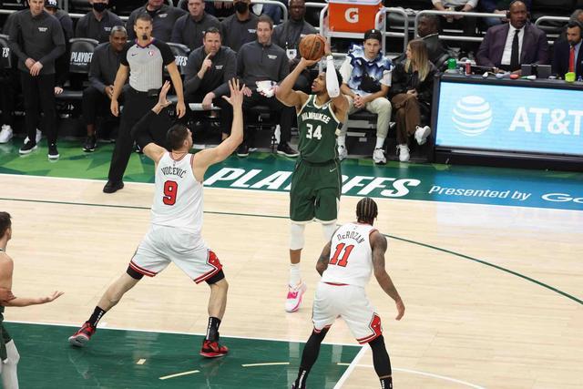 意甲：维罗纳VS那不勒斯 4个公式AI计算所有可能性