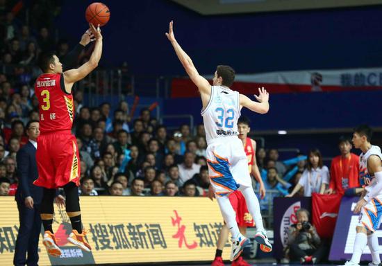 欧冠：巴黎圣日耳曼对阵摩纳哥，激烈决战还未开场就告终？比分预测赛事分析